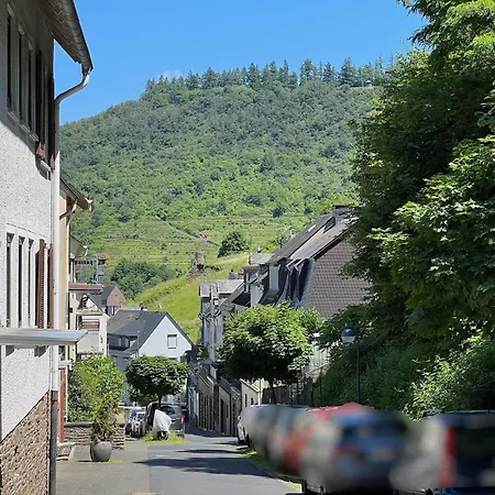 Ruhiges In Burgnaehe Holiday home *