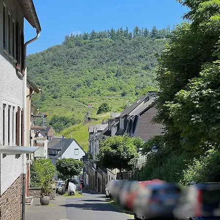Ruhiges In Burgnaehe Holiday home *