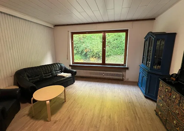 Ruhiges In Burgnähe